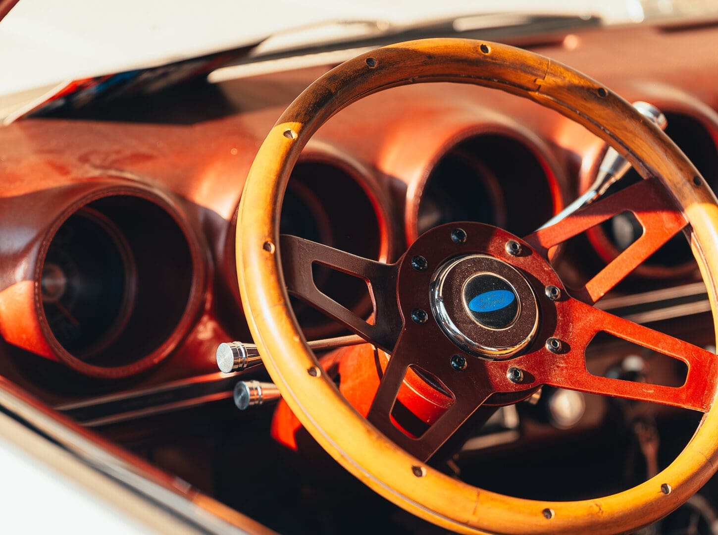 Mitch-46 steering wheel of a vintage car